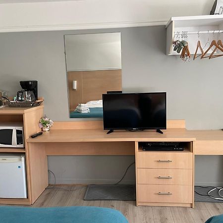 Motel Au P'Tit Sapin Mirabel Eksteriør billede